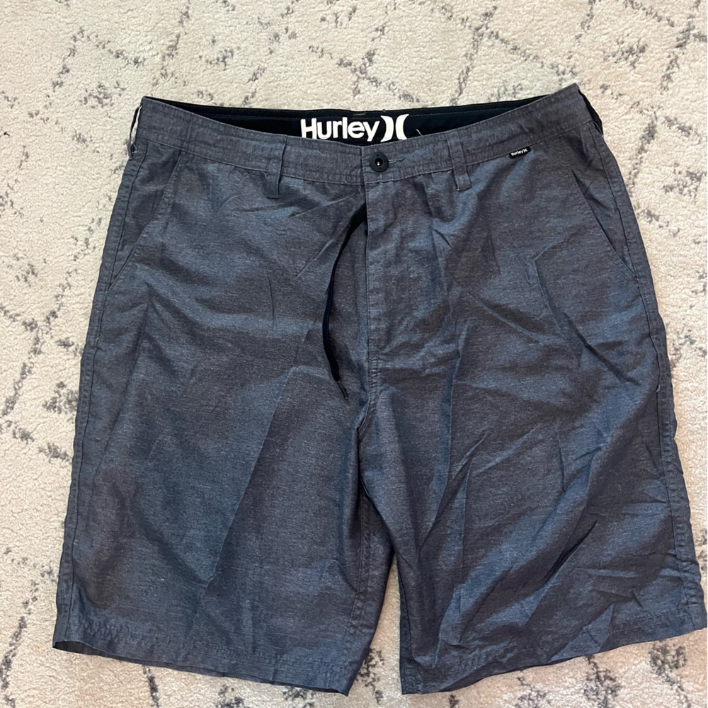 Hurley Men's Dark Gray Flat Front Performance Shorts